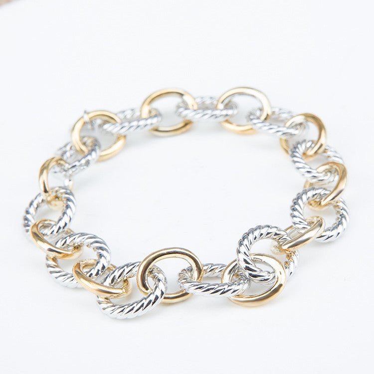 Women's Graceful And Fashionable Oval Chain Retaining Ring Bracelet